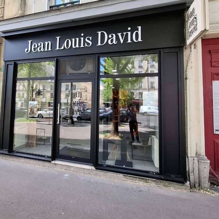 VITRINE