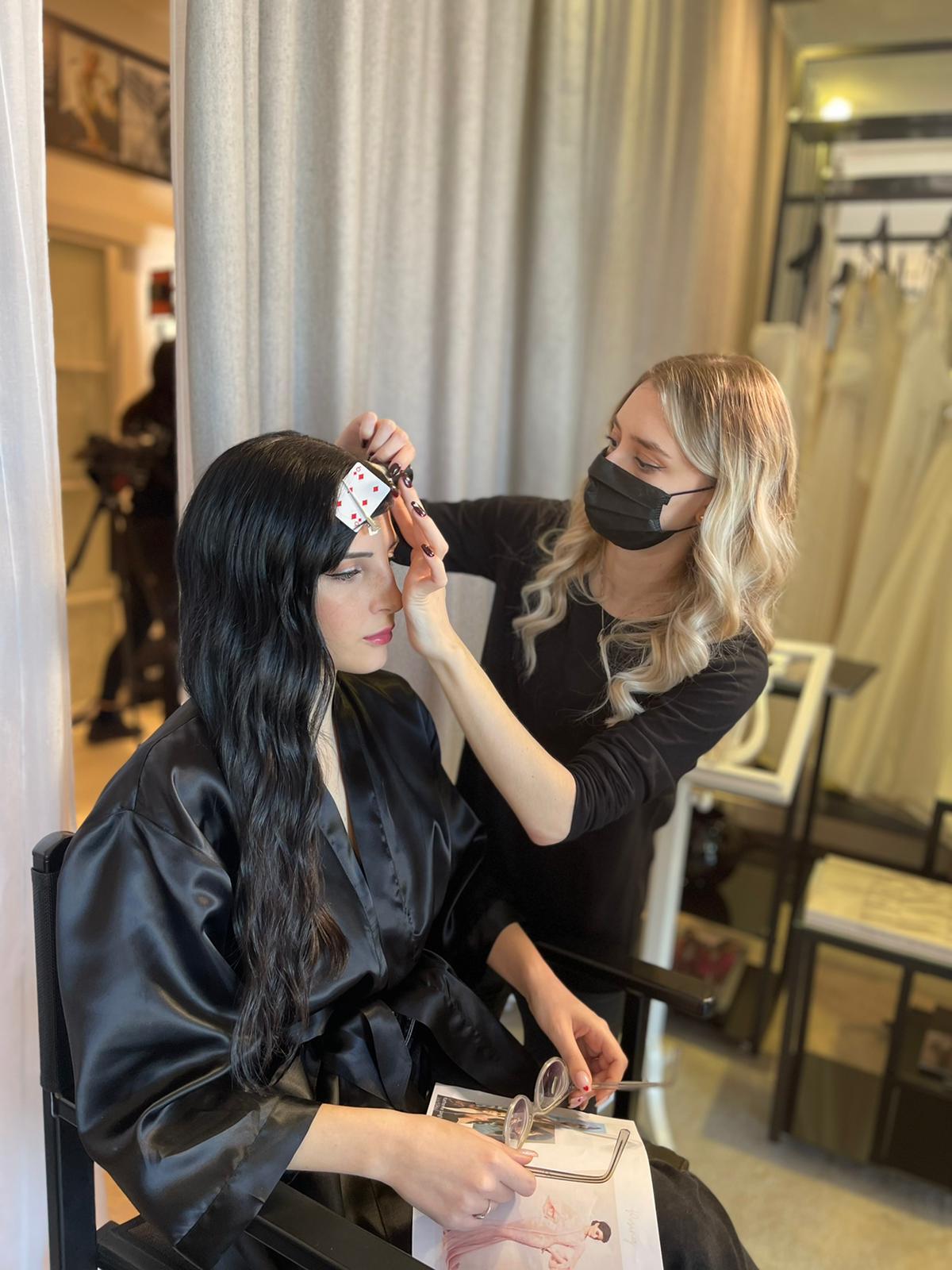 SPESSO IL MIO CUORE PARLLA ATTRAVERSO LE MIE MANI