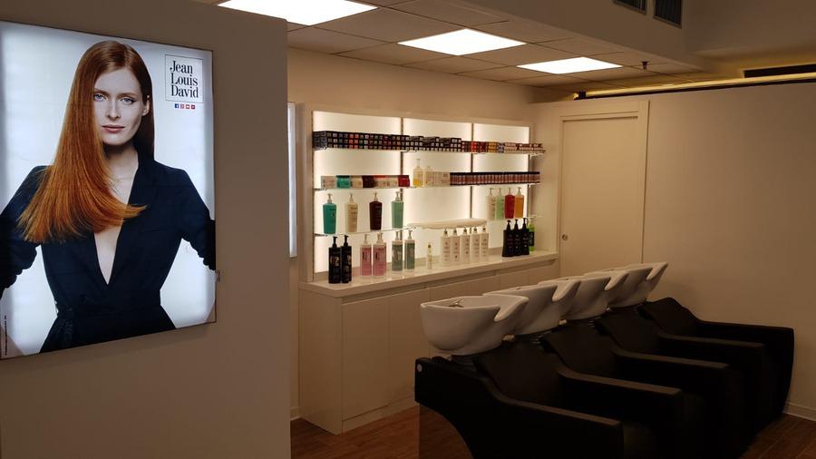 Salone c.c. le Corti