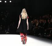 Fashion Week de Paris : quels sont les tops models à suivre sur twitter